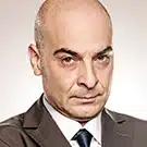 Murat Daltaban as Munir Telci