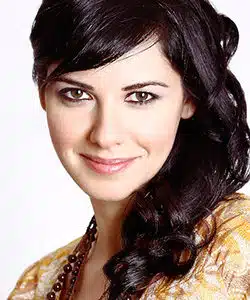Ahu Turkpence - Actress