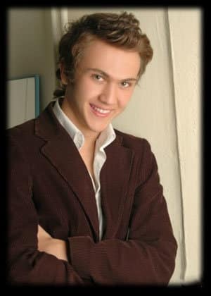 aras bulut iynemli turkish actor