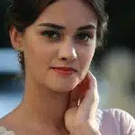 calikusu tv series as azelya