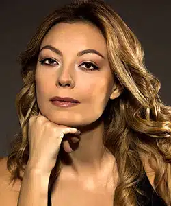 Ozge Ozder - Actress