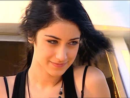 hazal kaya turkish actress