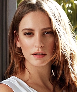 Serenay Sarikaya - 1 Serenay Sarikaya - Actress
