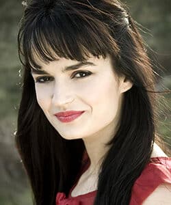 Selin Demiratar - Actress