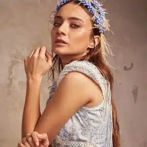 Damla Sonmez - Actress