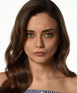 Damla Sonmez Actress