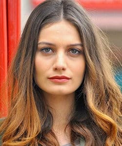 Gulcan Arslan - Actress