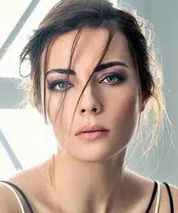 Burcu Kara - Actress