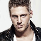 Ali Yorenc as Mert Dundar