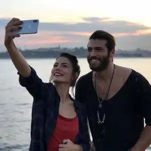 Demet Ozdemir and Can Yaman Selfy