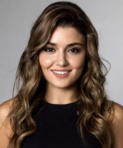 Hande Ercel - Actress