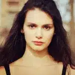 Gonca Sariyildiz - Actress