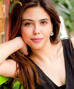 Dilara Aksuyek - 1 Dilara Aksuyek - Actress