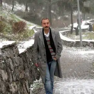 Hakan Yilmaz walking winter