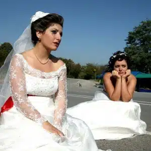 Brides Sebnem bozoklu and Ezgi Mola