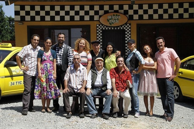 Crossing Lives - Taxi Station (Akasya Duragi) Tv Series Cast