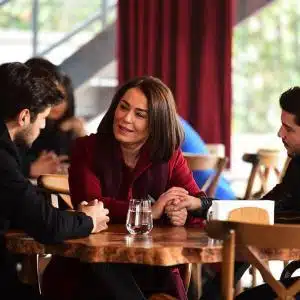 The Circle (Halka) Tv Series Cast