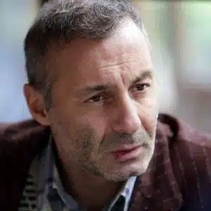 Ahmet Saracoglu as Tahsin