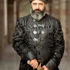 Mehmet Ozgur as Lutfu Pasa