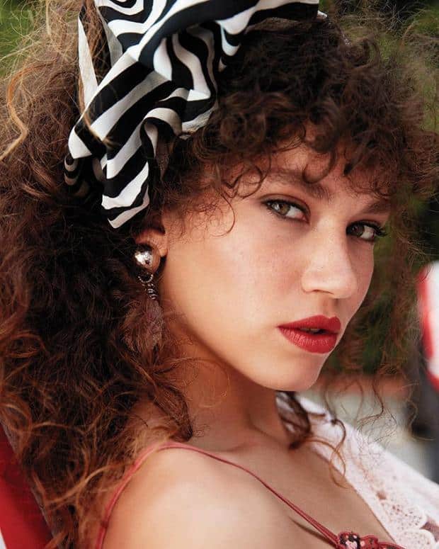 Melisa Senolsun Turkish Actress