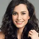 Hande Dogandemir (as Nesrin)