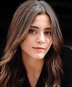 Sila Turkoglu - Actress