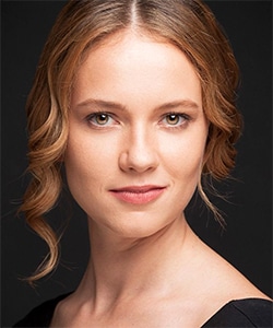 Ece Cesmioglu - 1 Ece Cesmioglu - Actress