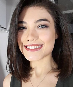 Aleyna Ozgecen - Actress