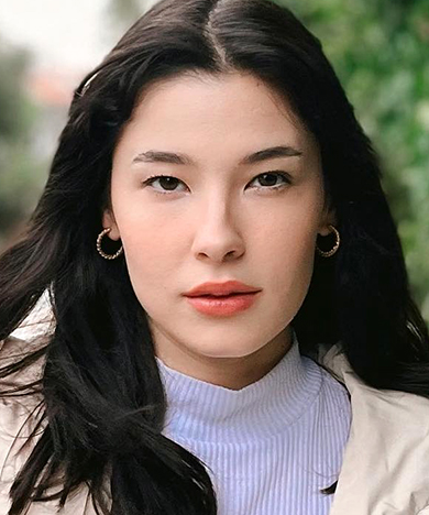 Esra Kilic - Turkish Actress